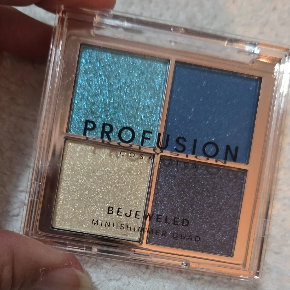 Profusion Cosmetics written stars